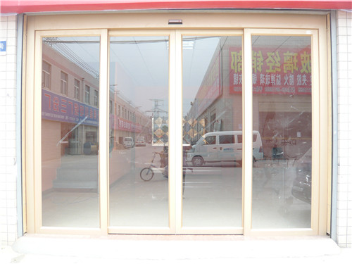 西安鋁型材自動(dòng)門(mén)-天卓展廳