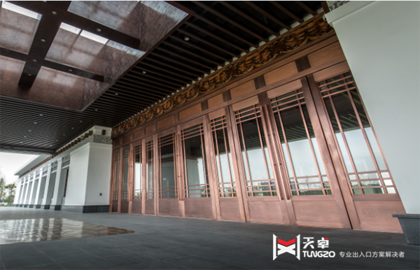 蕭山國(guó)際機(jī)場(chǎng)候機(jī)樓玻璃純銅門