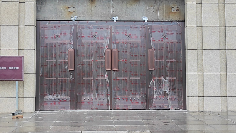 延安市吳起縣長(zhǎng)征博物館大門(mén)（銅門(mén)）-續(xù)寫(xiě)紅色篇章?